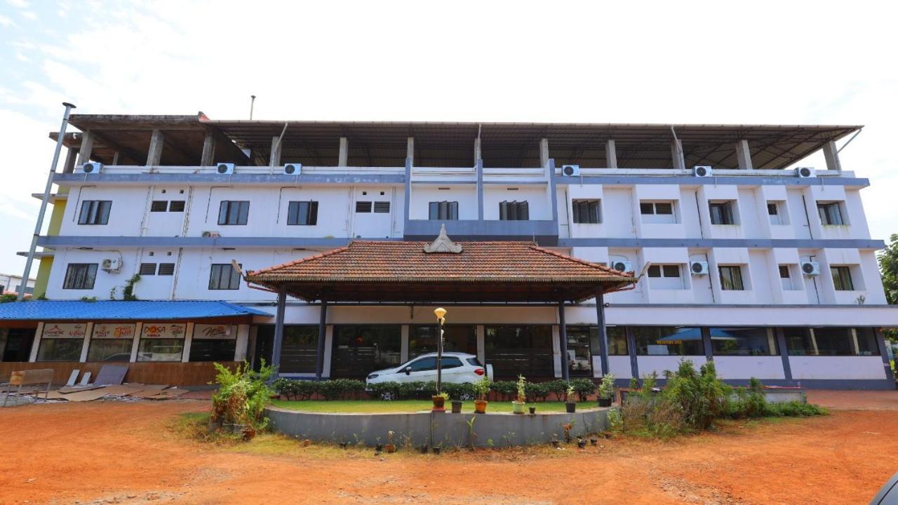 فندق Kukuresidency Wadakkanchery المظهر الخارجي الصورة